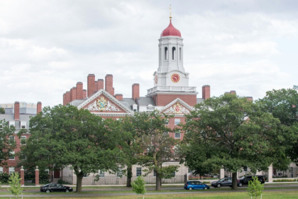 Harvard university wins race discrimination case.jpg