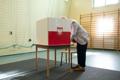 Polish president with narrow lead in run-of.jpg