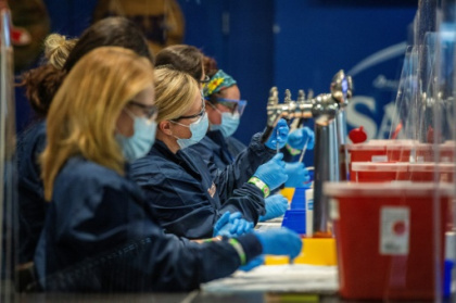 EU aims to boost vaccination rollout as variants spread.jpg