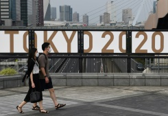 Japan to announce virus emergency throughout Olympics.jpg