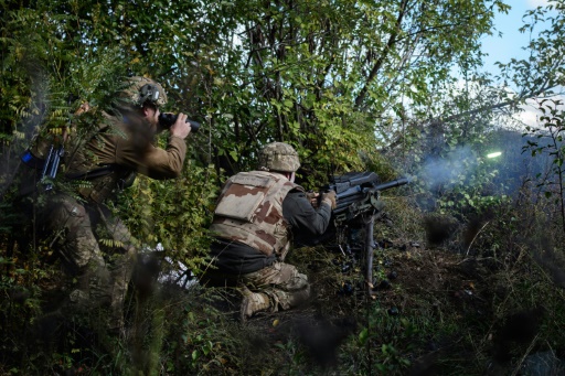 Ukraine claims new gains, welcomes Western air defence pledge