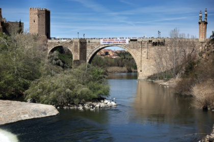 Europe's produce at stake in Spain's water war.jpg