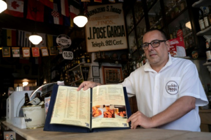 QR code menus spark love-hate row in Rio, and beyond.jpg QR code menus spark love-hate row in Rio, and beyond.jpg