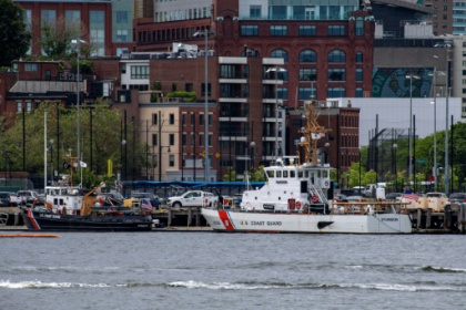 Rescue teams race to find submersible missing near Titanic wreck.jpg Rescue teams race to find submersible missing near Titanic wreck.jpg