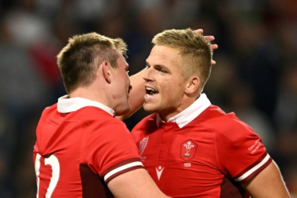 Wales blow away Wallabies to reach World Cup last eight, Scots win.jpg