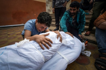Deadly Israeli shelling reported near Gaza hospital.jpg Deadly Israeli shelling reported near Gaza hospital.jpg