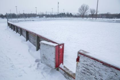 Warming world dampening winter sports in Canada.jpg Warming world dampening winter sports in Canada.jpg