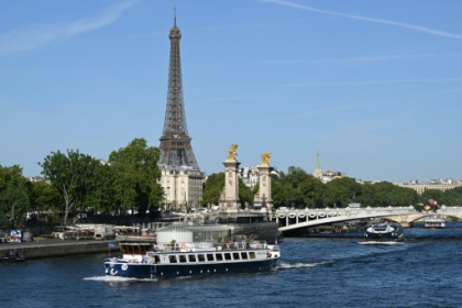 Paris Olympics security plans stolen from train.jpg Paris Olympics security plans stolen from train.jpg