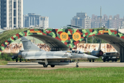 China military encircles Taiwan in 'warning' drills.jpg