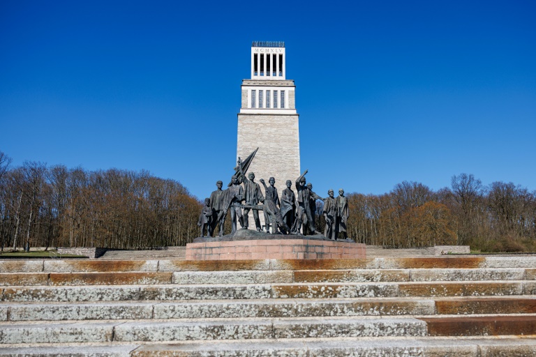 Buchenwald show keeps Holocaust memory alive as survivors pass away
