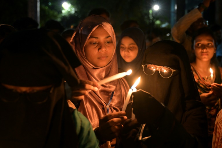 India and Pakistan urged to have 'maximum restraint' after Kashmir attack