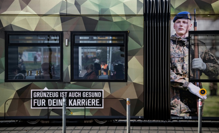 Idea of German 'draft lottery' sparks govt row