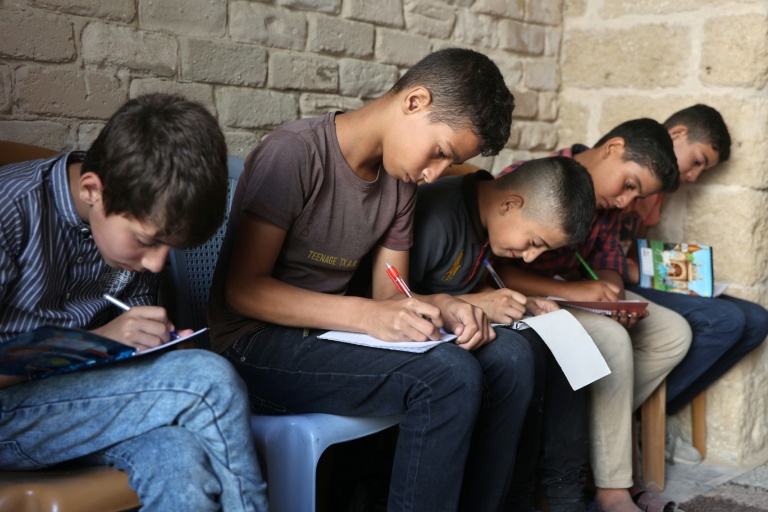 Schools but no books: Gaza's children return to makeshift classrooms
