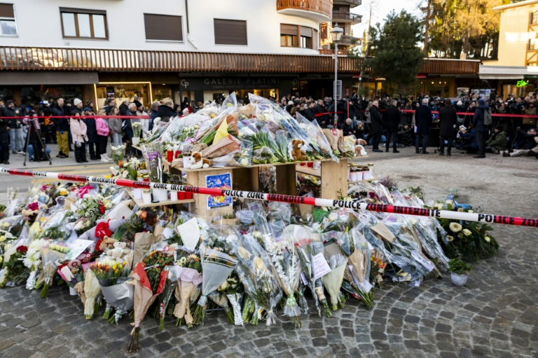 French owners of Swiss bar under scrutiny after New Year blaze