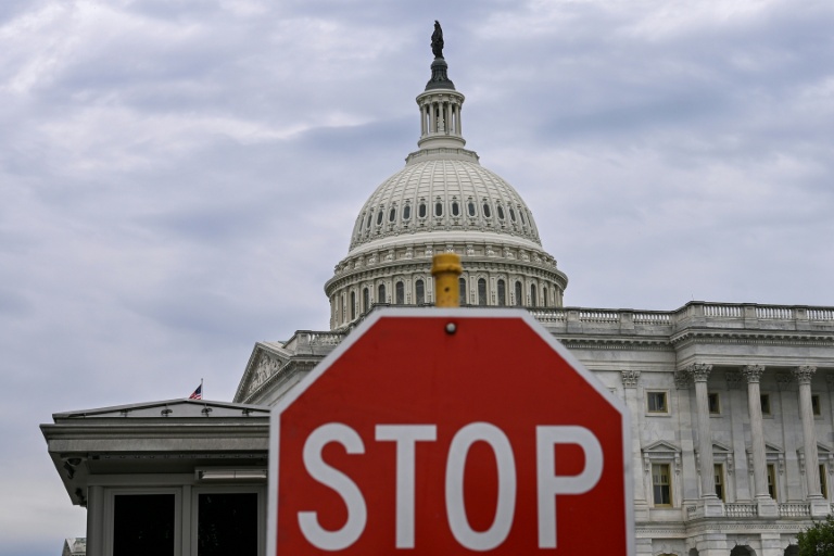 US shutdown scorecard: Who cashed in, who crashed out