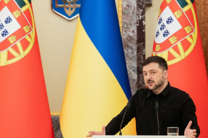Ukraine's President Volodymyr Zelensky was doubtful that three-way talks would result in progress - Tetiana DZHAFAROVA (AFP)