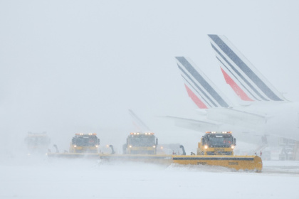 More than 100 flights were cancelled at Paris Charles de Gaulle airport and 40 more at the French capital's other main hub, Orly - Kiran RIDLEY, Kiran RIDLEY (AFP)