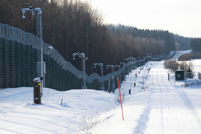 Economy, not Russia, is big fear on Finland's closed frontier