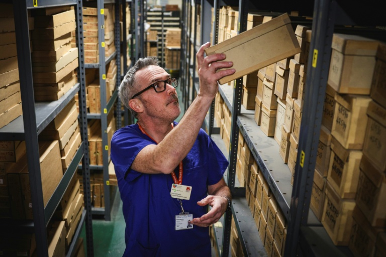 Doctors hope UK archive can solve under-50s bowel cancer mystery