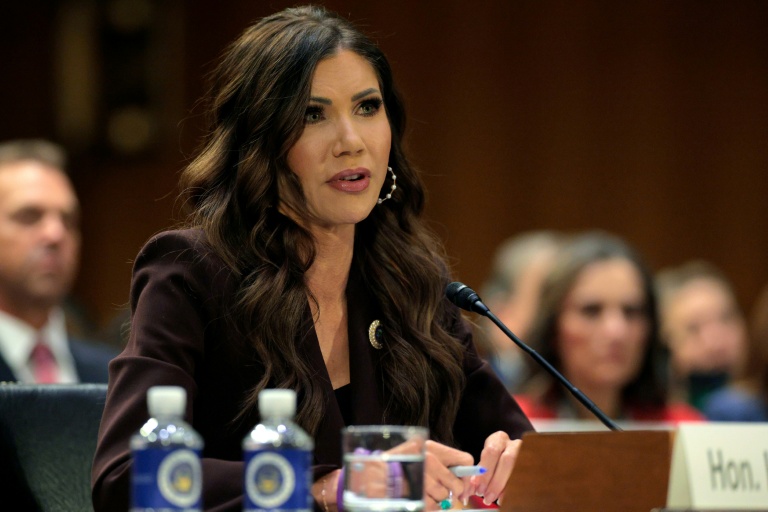 Trump fires homeland security chief Kristi Noem