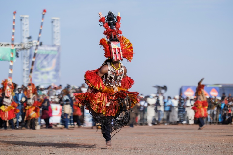 Mali's troubled tourism sector crosses fingers for comeback