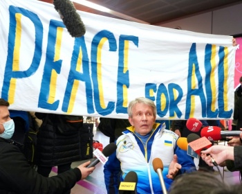 Ukraine's Paralympic Committee President Valeriy Sushkevych says the International Paralympic Committee has betrayed Ukraine in allowing Russian athletes to compete under their own flag at the Milan-Cortina Games - JANEK SKARZYNSKI (AFP)